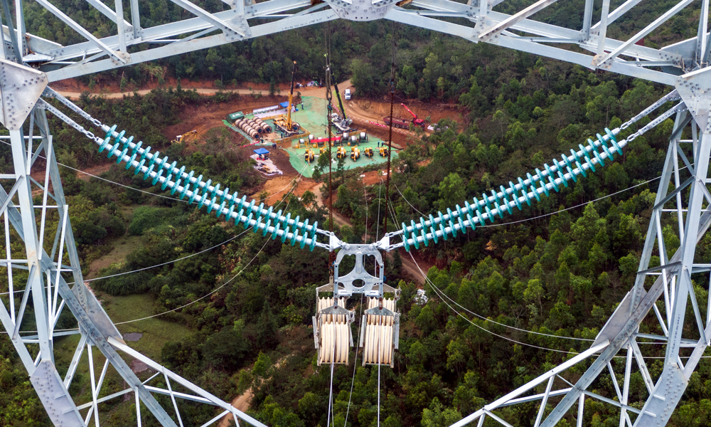 該工程的投產，提高了廣東電網東西斷面輸電能力，可增加約360萬千瓦輸送容量，進一步發揮粵港澳大灣區外環電力調配平臺功能，支撐廣東目標網架東部片區建設、解決粵東沿海骨干電源接入。