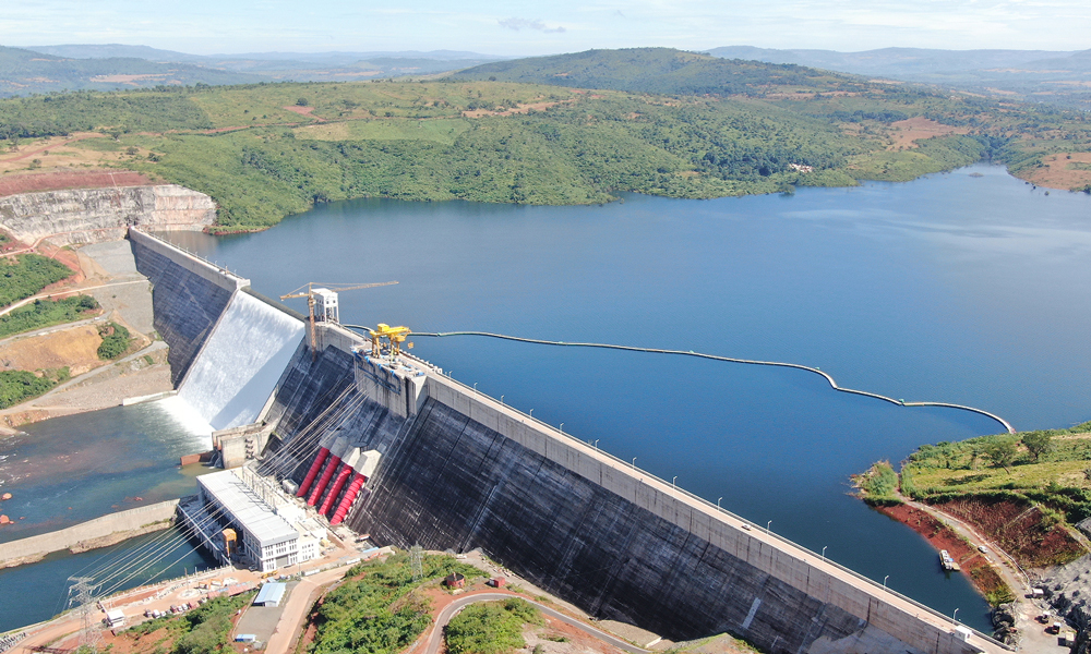 中交集團(tuán)建設(shè)的幾內(nèi)亞蘇阿皮蒂水利樞紐位于幾內(nèi)亞共和國孔庫雷河中游，是目前孔庫雷河梯級開發(fā)的第二級電站。該項目是幾內(nèi)亞乃至西非地區(qū)壩體最高、庫容最大、裝機規(guī)模最大的水電站，被喻為“西非三峽”，也是又一座點亮西非的“燈塔”，是幾內(nèi)亞最重要的民生工程之一。
