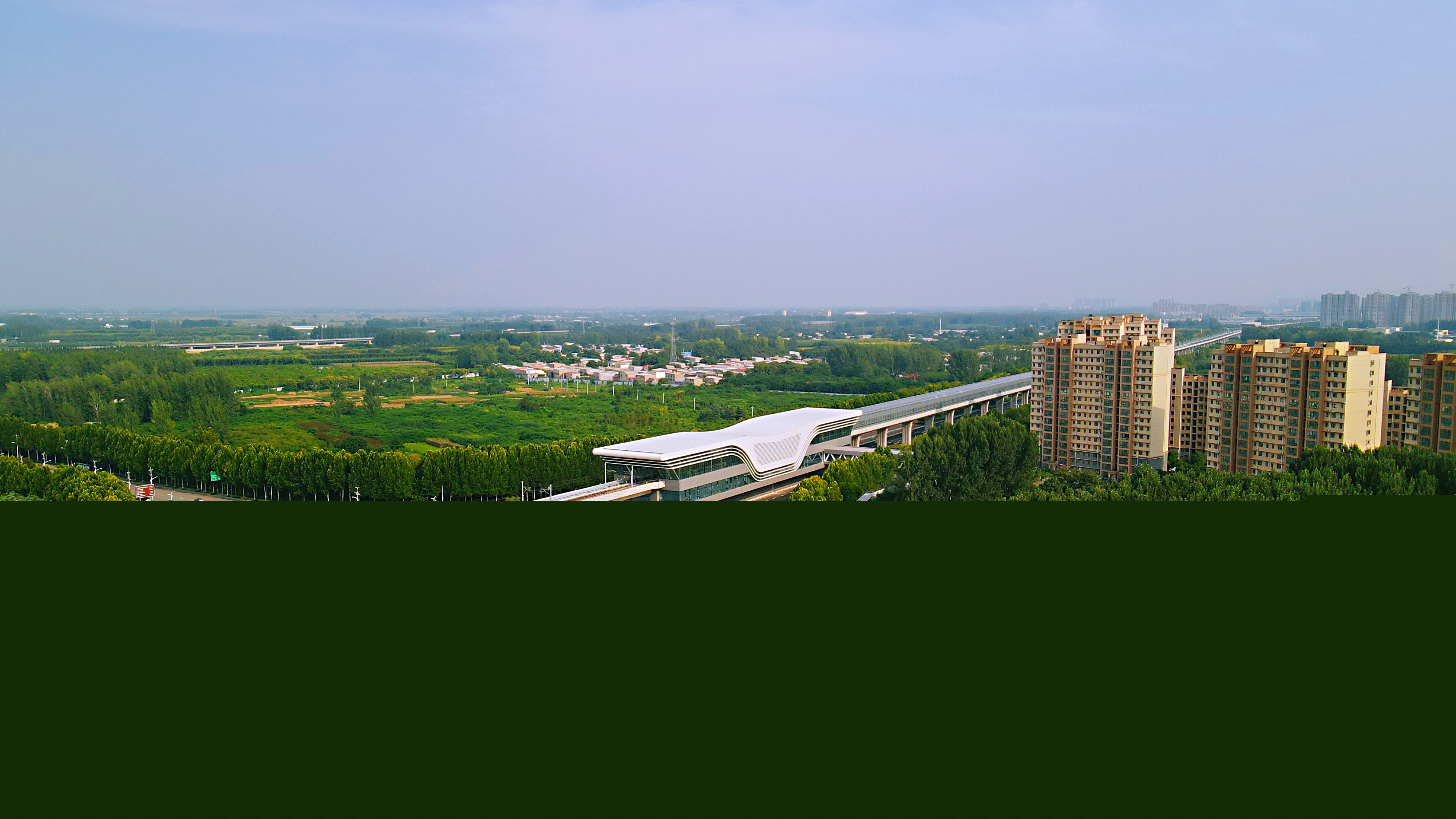 鄭許市域鐵路體育中心站.jpg 鄭許市域鐵路體育中心站.jpg