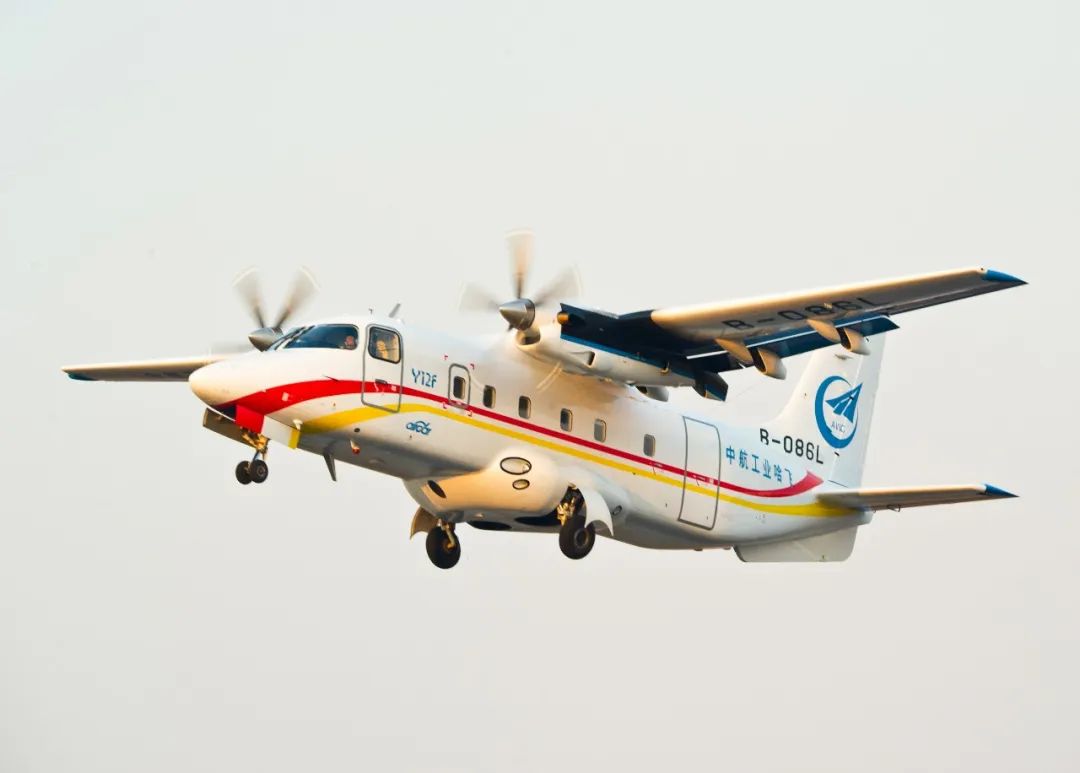 運12F03.jpg 運12F03.jpg