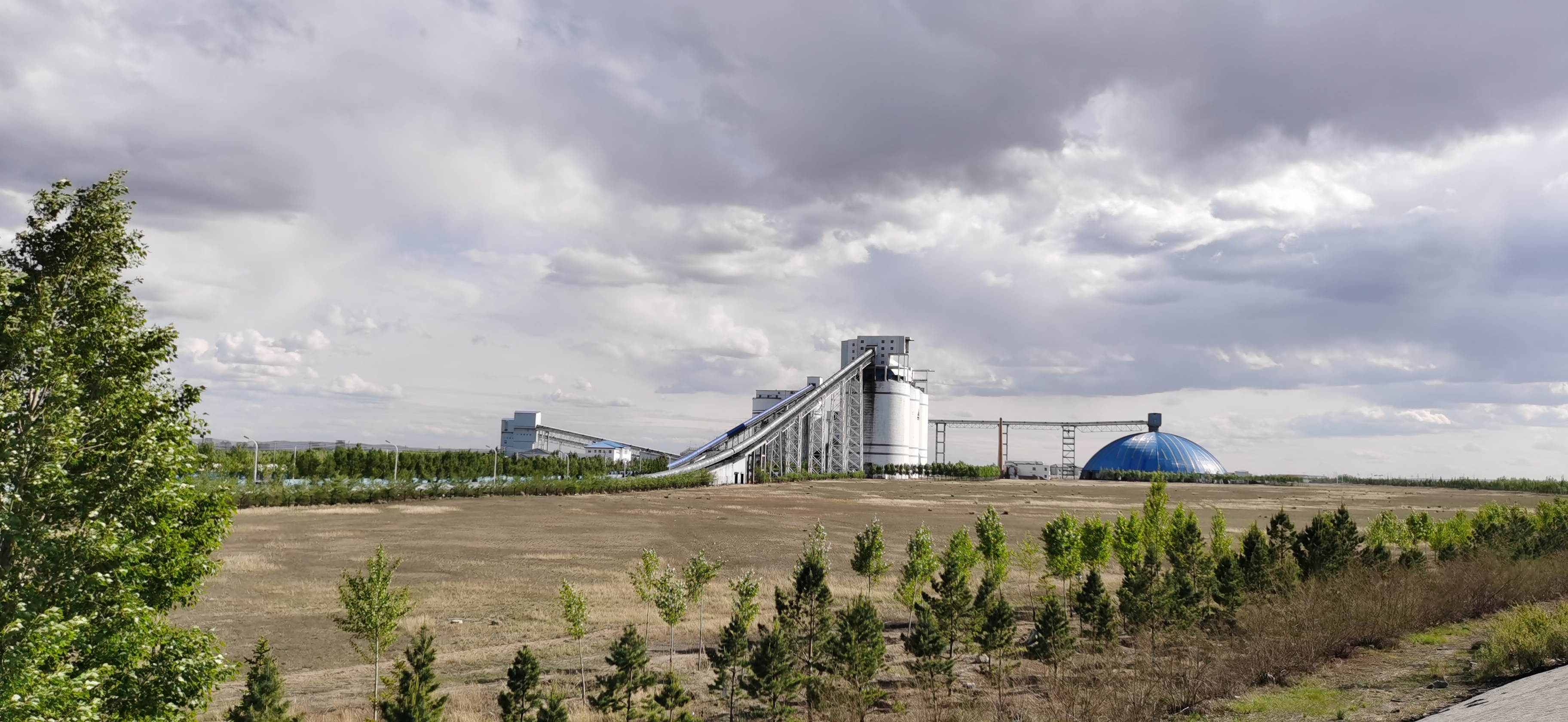 92公司神華北電煤來灰去 (1).jpg 92公司神華北電煤來灰去 (1).jpg