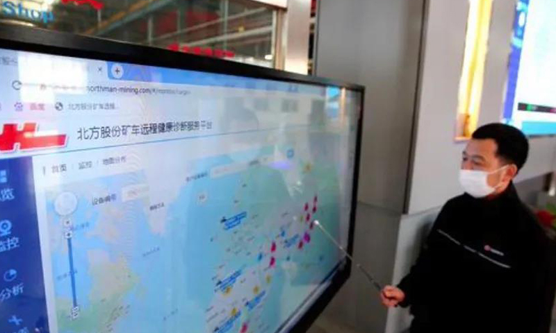 在幾家國內(nèi)產(chǎn)學(xué)研機(jī)構(gòu)的協(xié)助下，北方股份2019年研發(fā)的無人駕駛礦車在自主駕駛、自動作業(yè)、環(huán)境感知、行為控制和決策、定位及導(dǎo)航等關(guān)鍵技術(shù)上，均實(shí)現(xiàn)了礦車24小時無人駕駛循環(huán)作業(yè)。