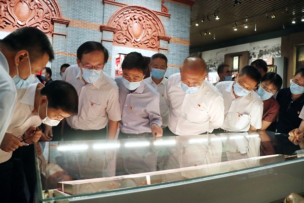 郝鵬、國資、央企、國資委、書記、主任、國企、企業改革